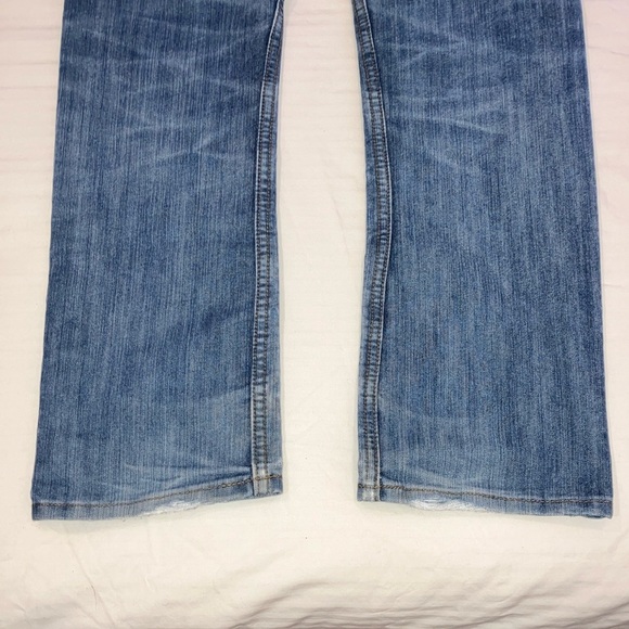 Levi's red tab W28L28.5 514 zip fly distressed Blue Straight Denim Jeans - Picture 4 of 16